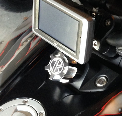 Lamonster IPS Key Cover for Can-Am Spyder 2025+  — Black Accent Cut | LG-1001-25| Lamonster Garage
"In Plain Sight"