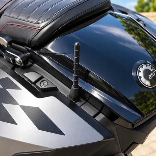 Show Chrome short spiral AM/FM antenna for Can-Am Spyder RT F3-T and F3 Limited | 41-180 | Lamonster Garage
Shown on Can Am Spyder F3-T