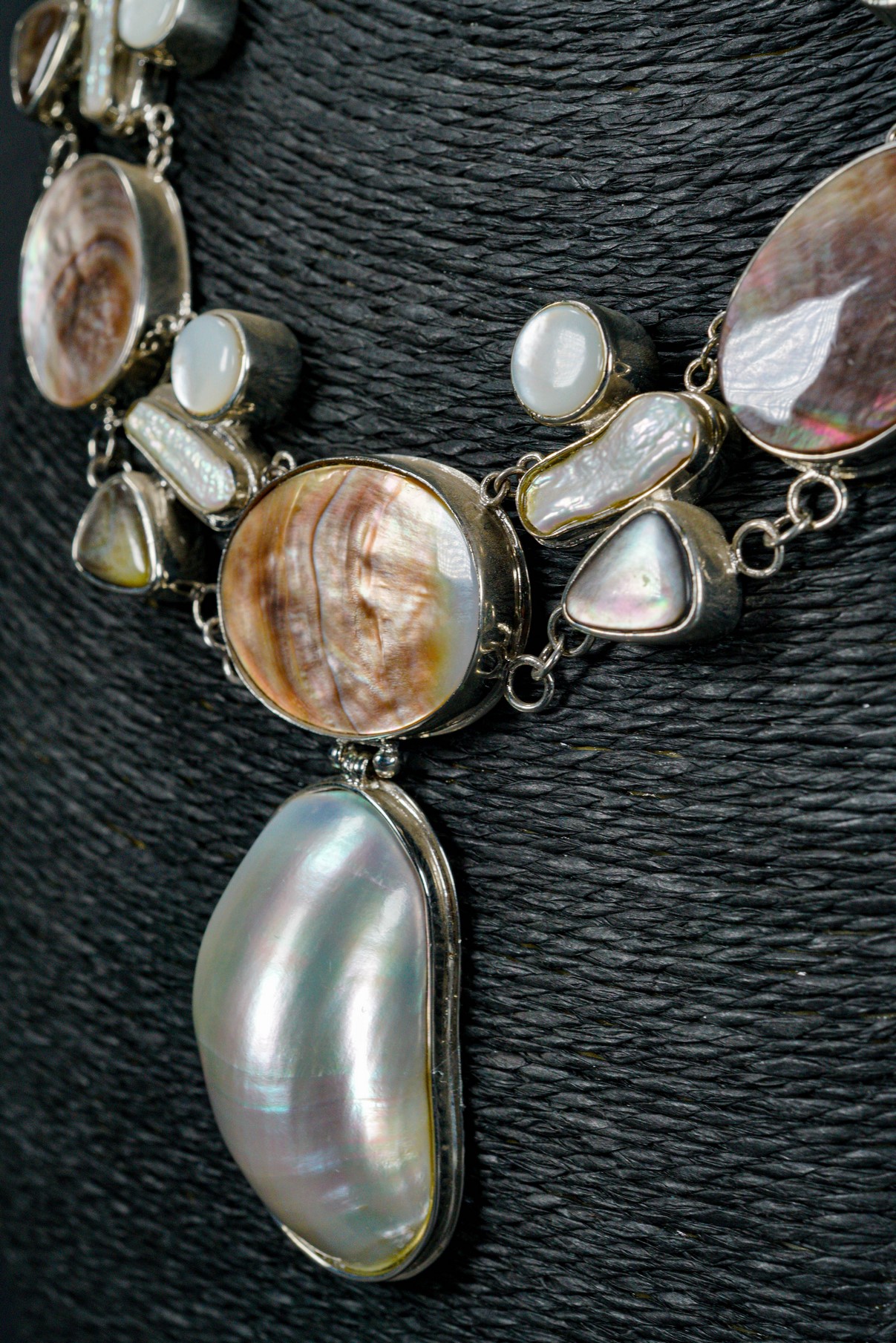 WEBJN115 MAPE PEARL WITH MOP SHELL 