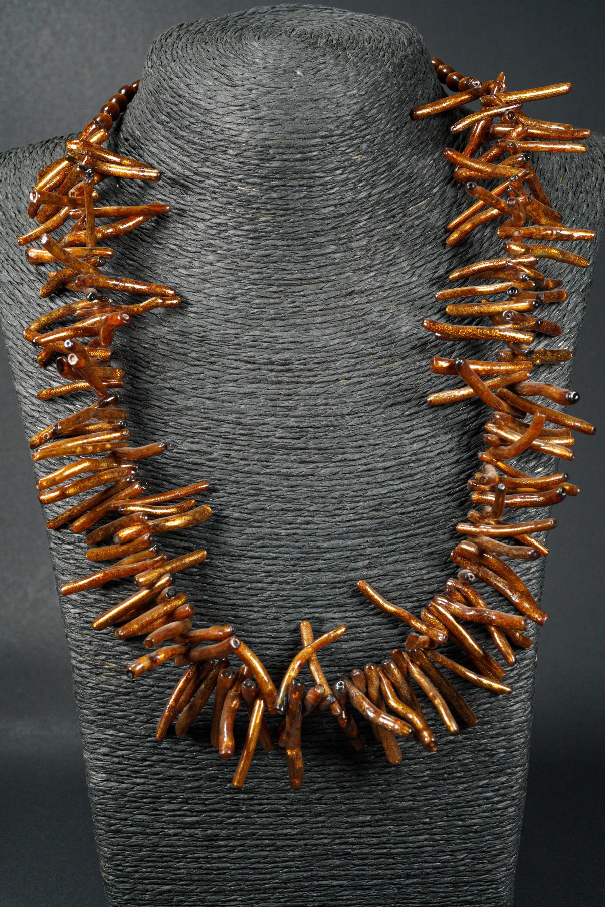 WEBJC01 GLDN CORAL NECKLACE - Janet's