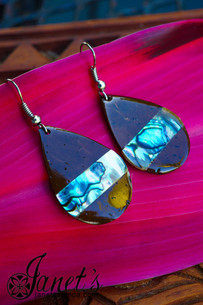 Coconut Earring w/ Paua JIP09