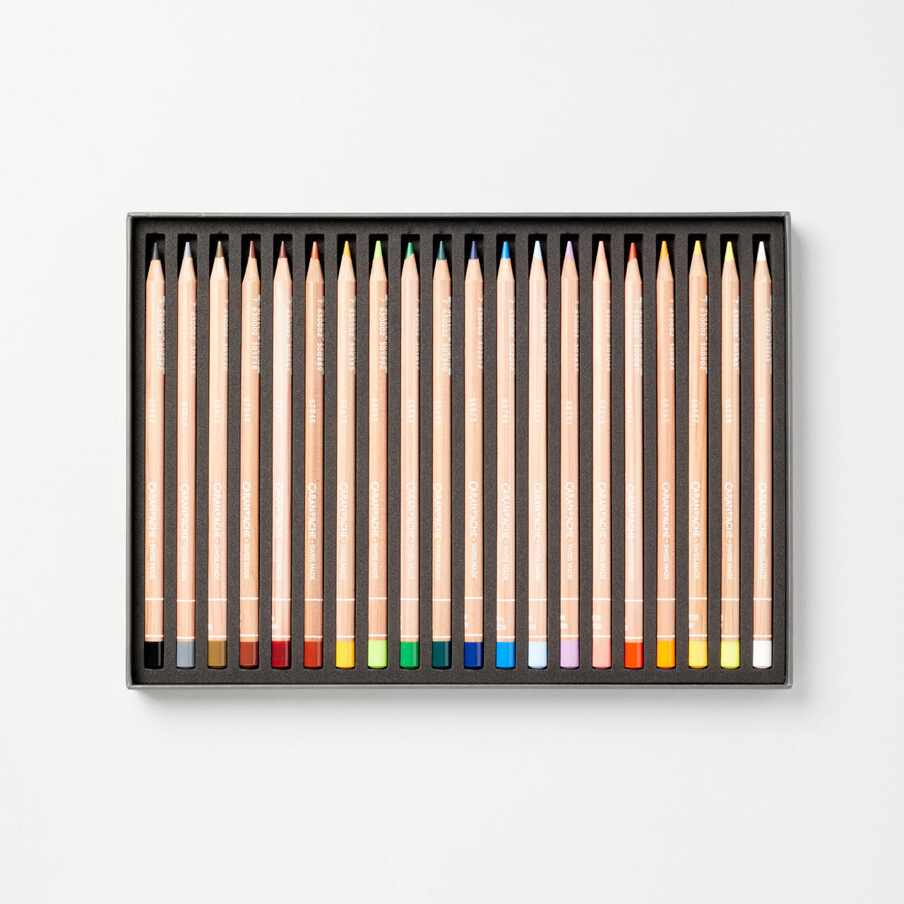 CARAN D'ACHE LUMINANCE 6901 20色セット Kredki Caran d'Ache Luminance 6901, 20 kolorów - zestaw