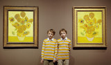 Compare & Contrast: Van Gogh's Sunflowers back together after 65 Years