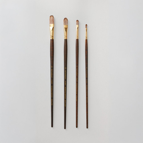  Winsor & Newton Monarch Filbert Brush 