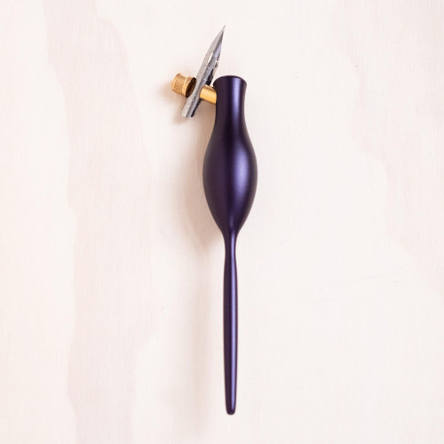  Tom's Studio Carrot Calligraphy Pen Oblique Midnight 