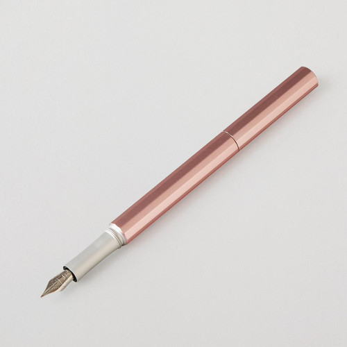  Andhand Aspect Fountain Pen Medium Nib Blush Pink 