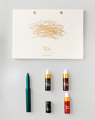 Tom's Studio The Wren Refillable Writing Pen Gift Set