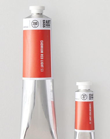 Cass Art Artists' Oil Colour - Extra fine professional oil paint with maximum lightfastness, now available in larger 200ml sizes