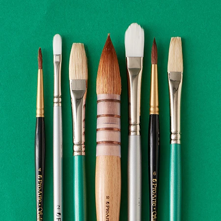 BIG BRUSH SALE UP TO 60% OFF RRP