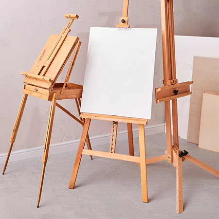 UP TO 50% OFF RRP EASELS