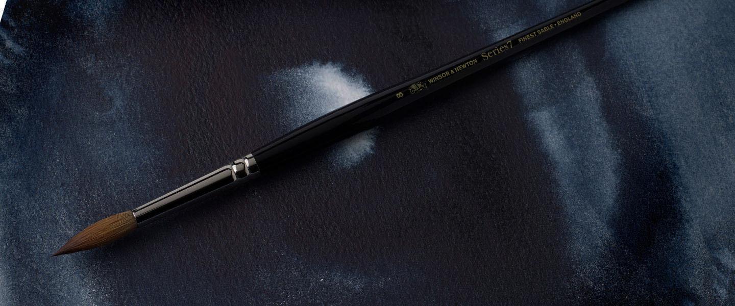 A Closer Look at Series 7 Kolinsky Brushes | Cass Art