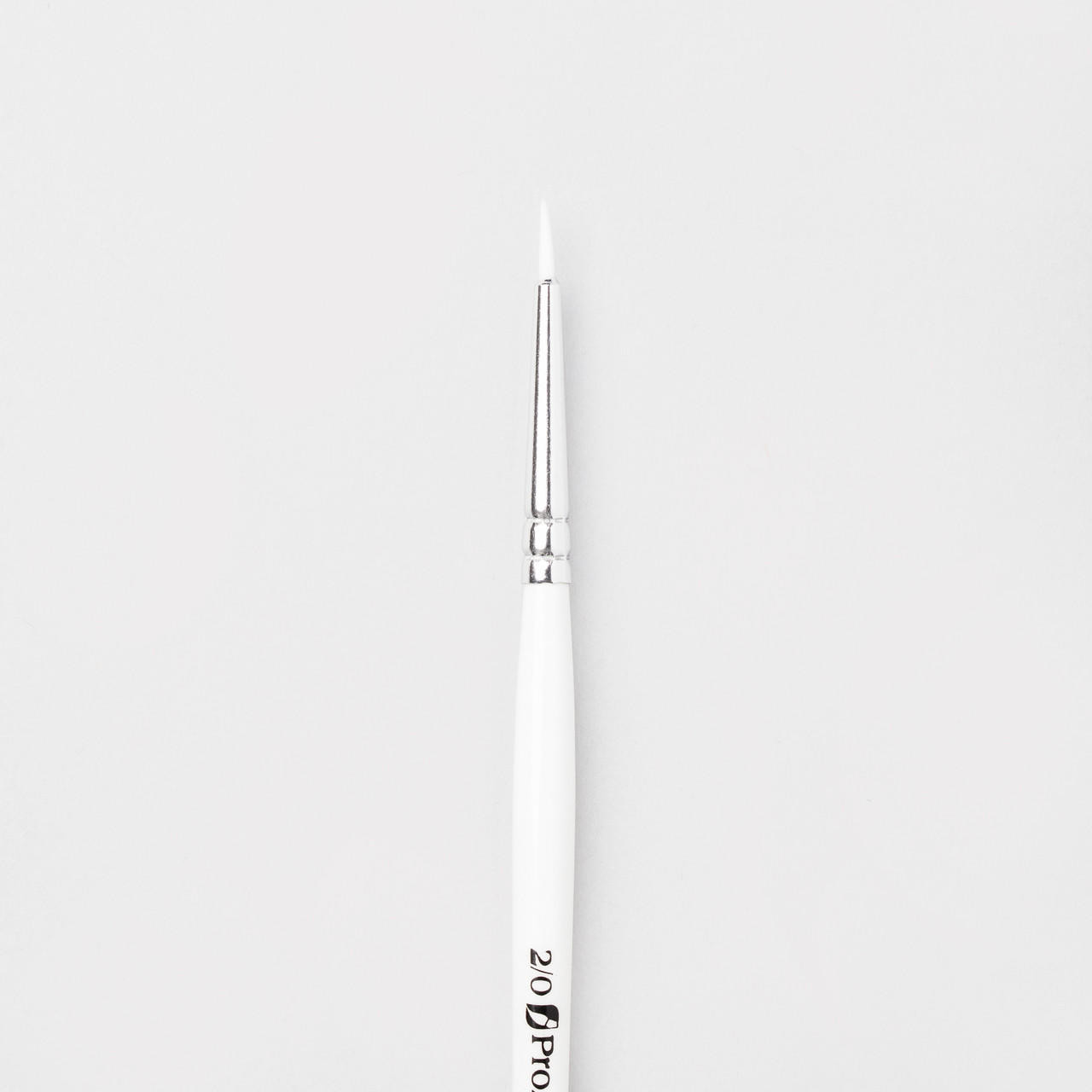 Pro Arte Polar White Nylon Brush Round Series 31 00