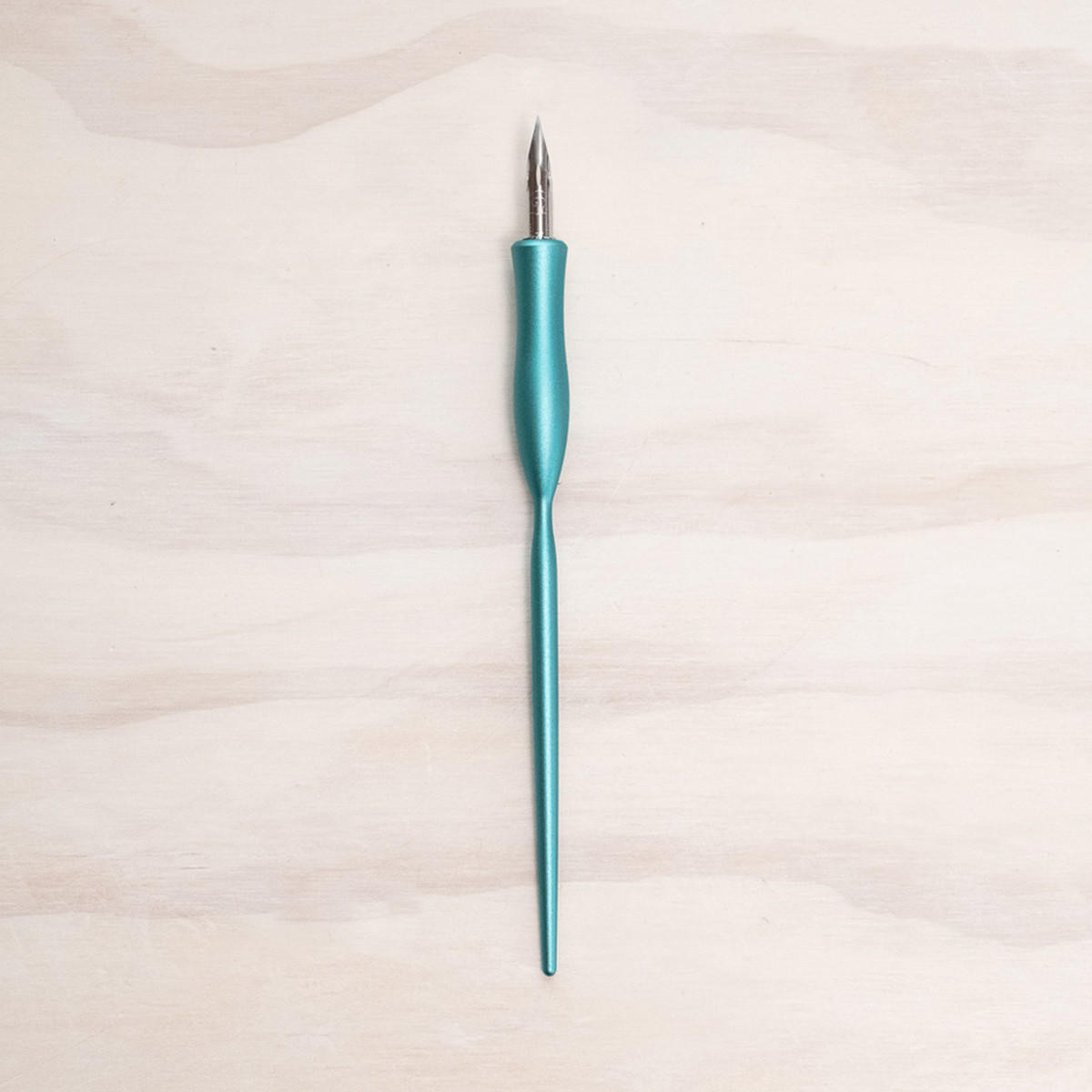 Tom’s Studio Flourish Calligraphy Pen Straight Teal