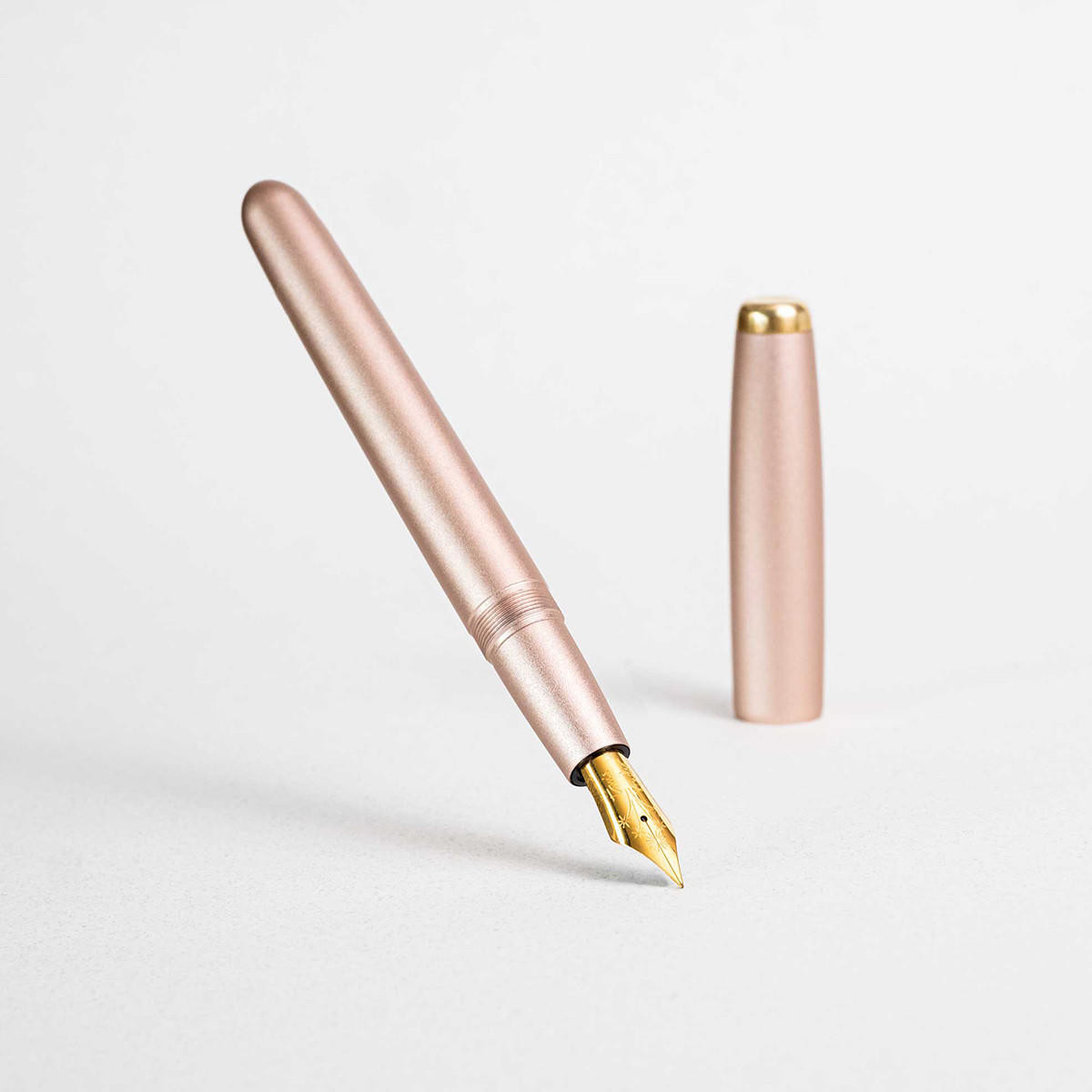 Tom’s Studio The Studio Fountain Pen Fine Nib Rose Gold