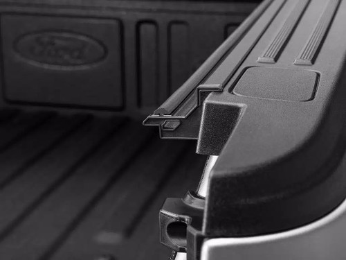 Gator EFX Hard Folding Tonneau Cover GTOEF334004