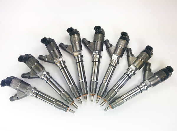 Dynomite Diesel Duramax 04.5-05 LLY Reman Injector Set 45 Percent Over 100hp  DDP.LLY-100