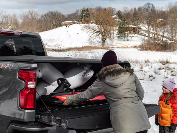 S&B Gator SFX Tri-Fold Soft Folding Tonneau Cover GTOSF3319