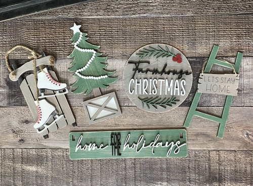 Crate Shelf Sitter with FarmhouseChristmas Insert