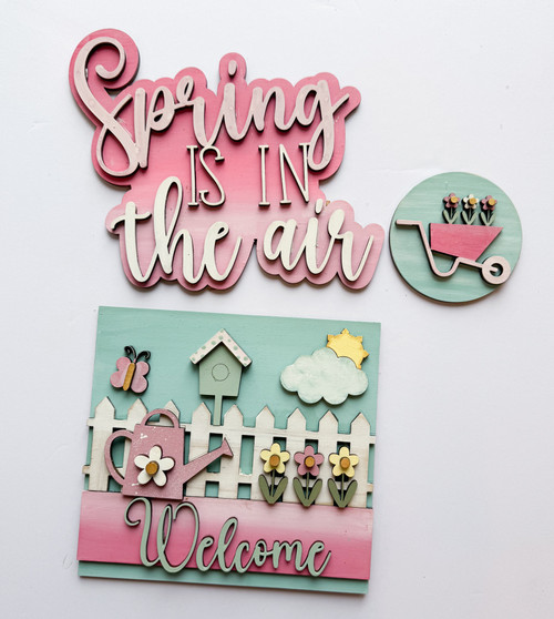 Spring Mantle Set 