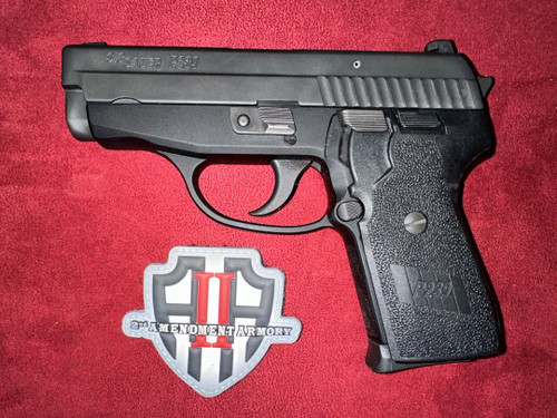 Sig Sauer P239, 9mm