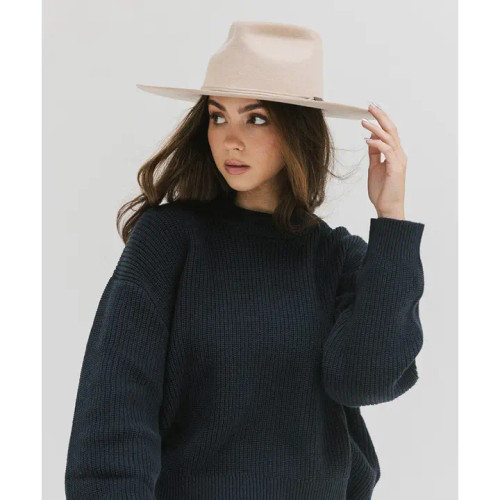 Emery Teardrop Fedora
