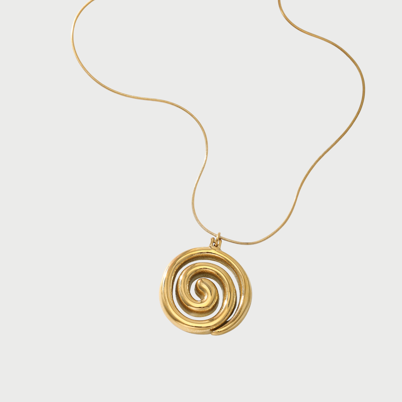SWIRL NECKLACE