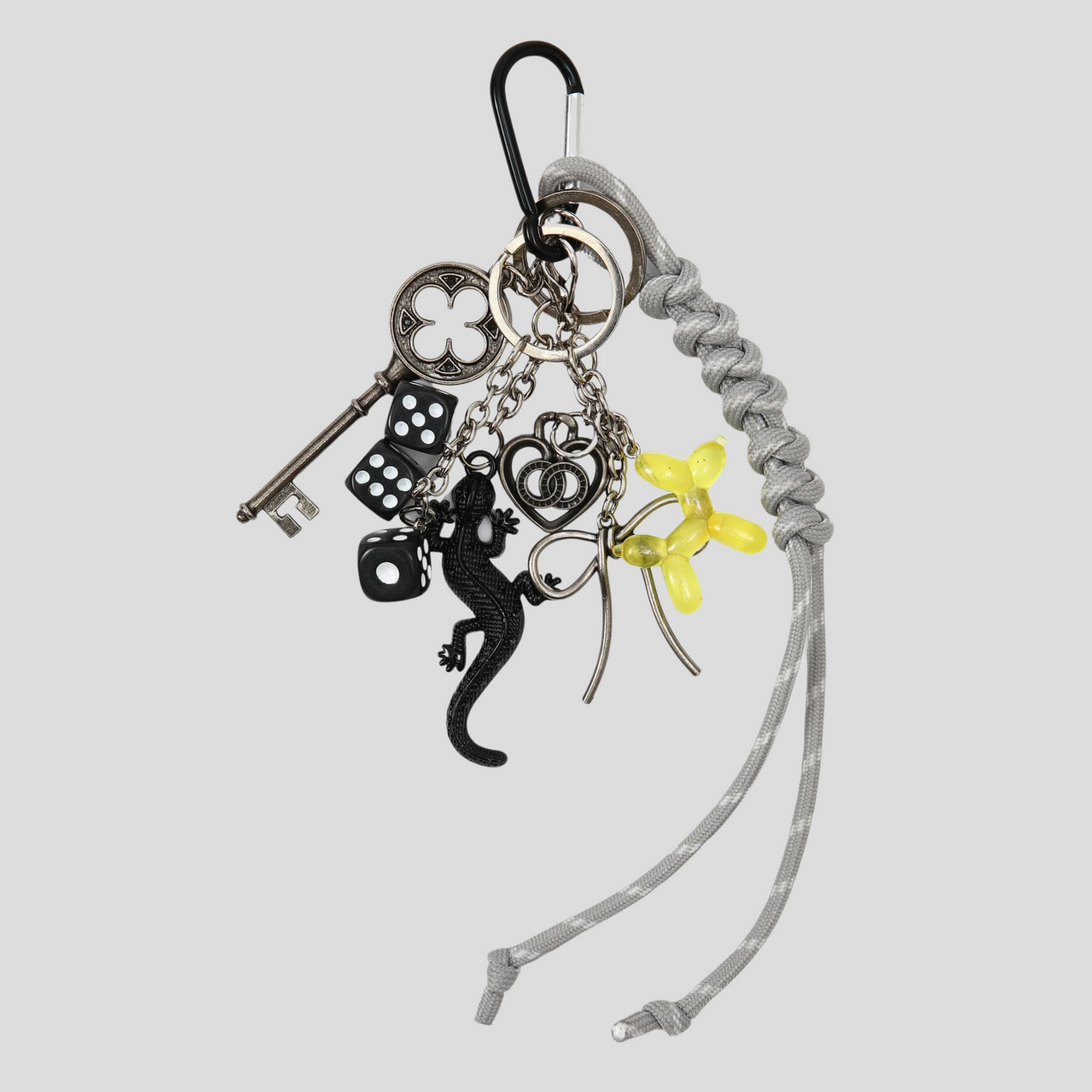 BAG CHARM SET - GREY