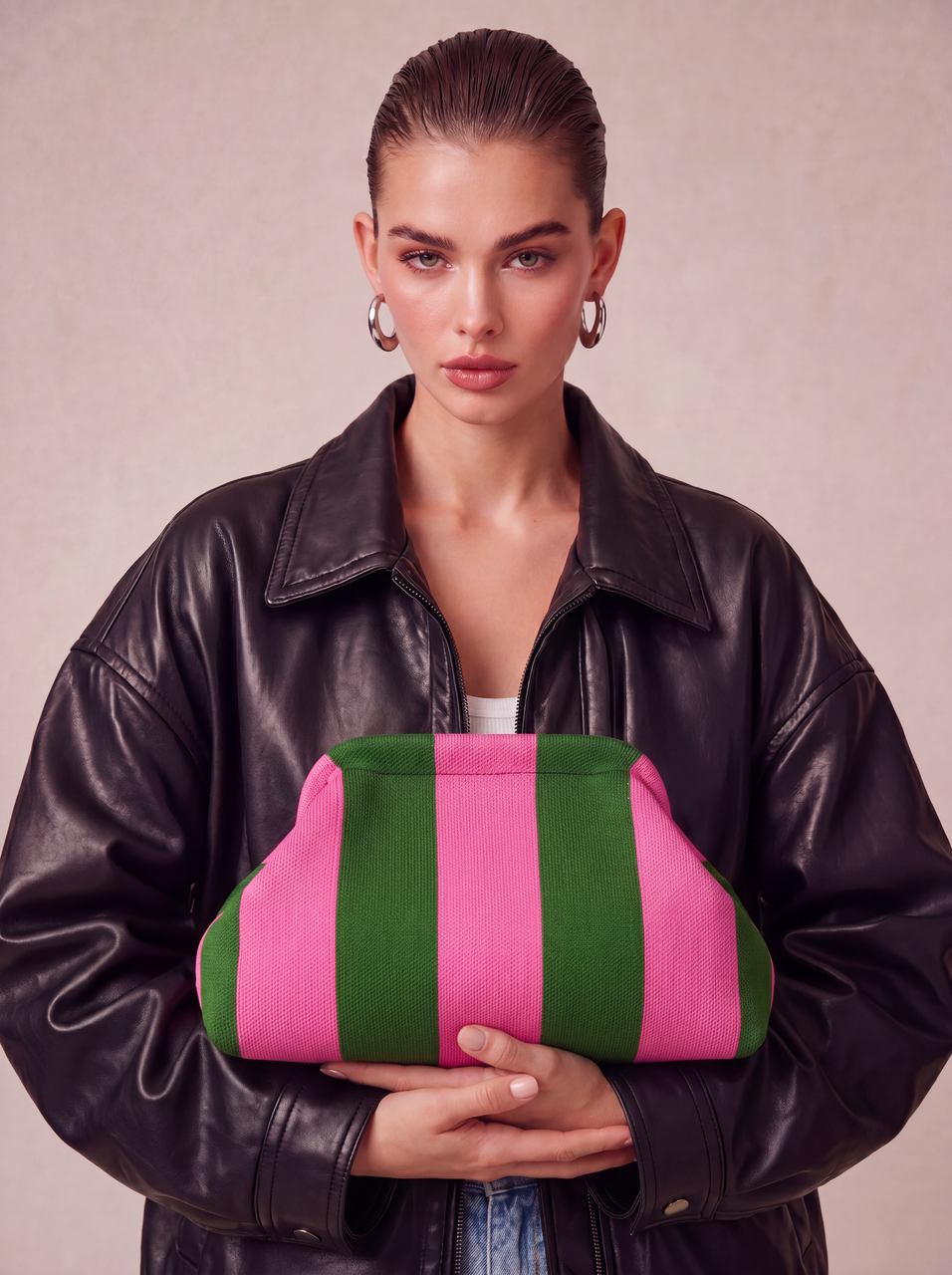 CITY GIRL POUCH - GREEN