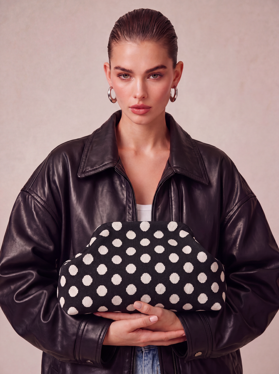 CITY GIRL POUCH POLKADOT - BLACK