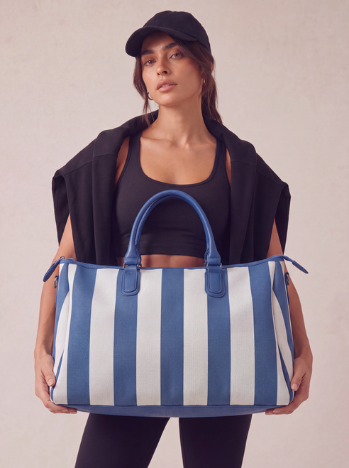 CITY GIRL TRAVEL BAG - BLUE