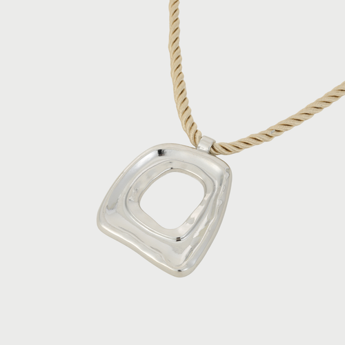 THE OVAL NECKLACE - SILVER
