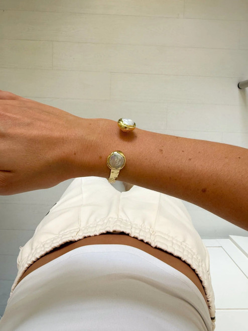 PEARL CUFF - GOLD
