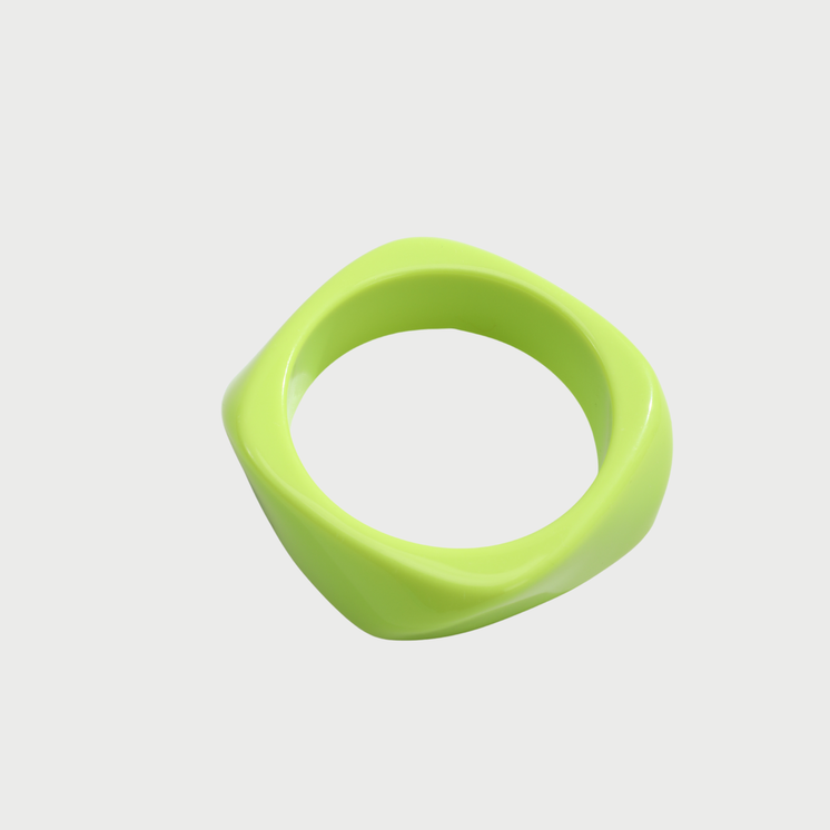 BANGLE BRACELET