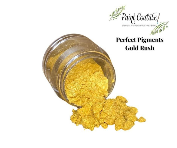 Gold Rush Perfect Pigment in a 7.5g jar