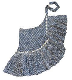 Beautiful Long Wrap Skirt  The skirt is free size. It can be worn with ties on the side or it can be worn hi lo style. You may also bustle it up. Looks great by itself or layered with another skirt or pantaloons.

Measurements:

32" long

50" waist not including ties

International Shipping is extra 
