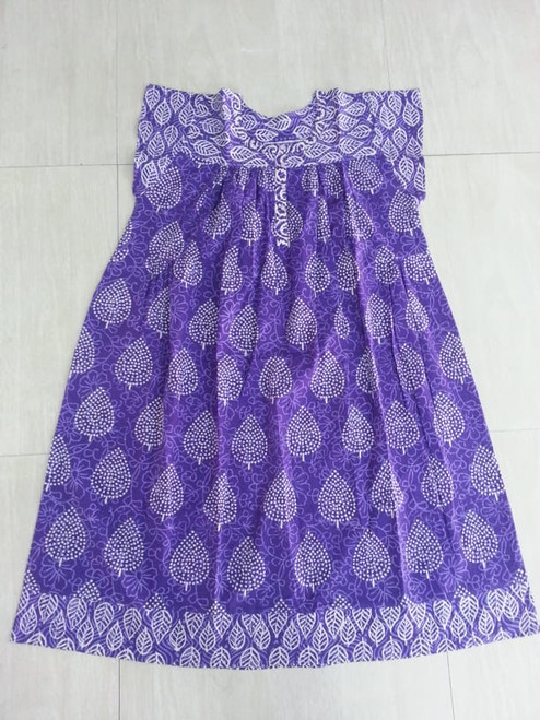 Purple Diamond
Beautiful hand block printed nighties wit pockets

Free size

Length 45

We also do custom work.

 