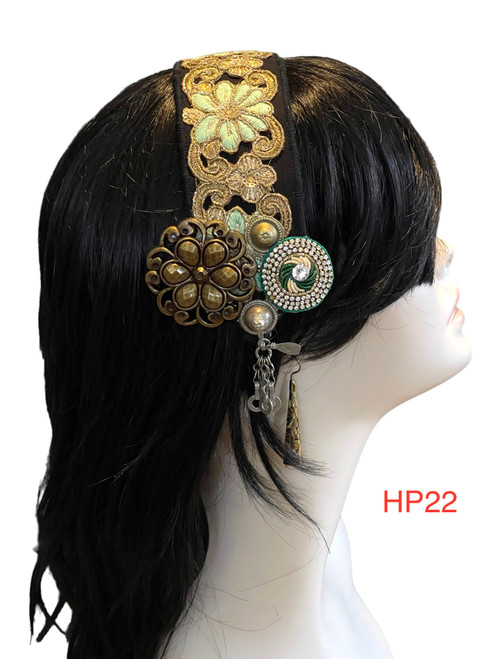 Beautiful Hand made Head piece on a lovely base. It has long ties to secure  it on the head. It is approximately 12" long not including ties.
We can make you a custom head piece in your choice of color and embellishments. Just message us. 
International shipping will be extra. Message us if you are an international customer.
 Beautiful Hand made Head piece on a lovely base. It has long ties to secure  it on the head. It is approximately 12" long not including ties.
We can make you a custom head piece in your choice of color and embellishments. Just message us. 
International shipping will be extra. Message us if you are an international customer.