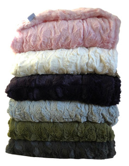 Luxe Throw Collection
Pink
Cream
Plum
Silver
Olive
Charcoal