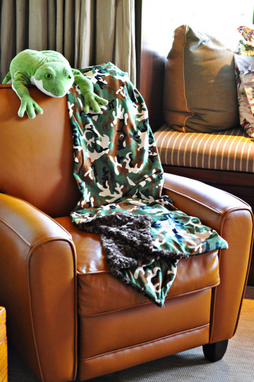 Cozy Faux - Camouflage Green