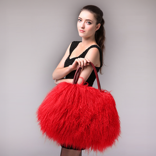 Amazon.com: WOFASHPURET 1Pc heart shaped bag red purses red bag white purses  for women furry purse women bag with chain fuzzy purse women daypack ladies  shoulder tote handbag Miss artificial fur bags :