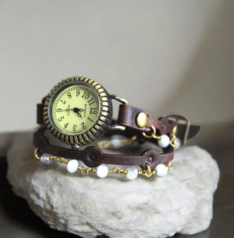 Vintage Brown Leather Wrap Watch for Women – Antique Brass & Bead Chain Accent