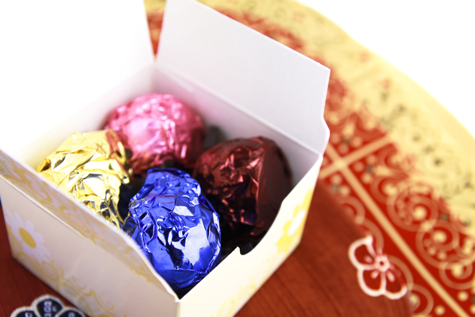 Wedding Chocolate truffles: handmade and gluten free chocolate