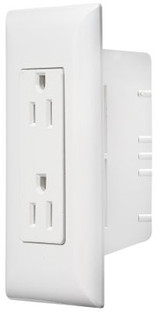RV DESIGNER S831 WHITE DUAL OUTLT & COV-PLATE