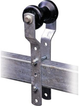 TIEDOWN ENGINEERING 86121 KEEL ROLLER W/ BRACKET