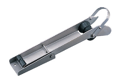 SEA-DOG LINE 328068 STAINLESS PIVOTING ROLLER(MEDI