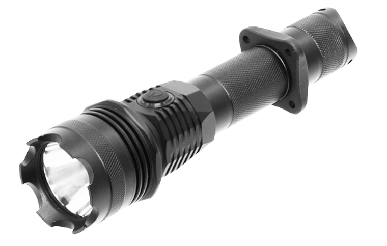 UTG LIBRE INTENSITY ADJUSTABLE LED FLASHLIGHT, 700 LUMEN