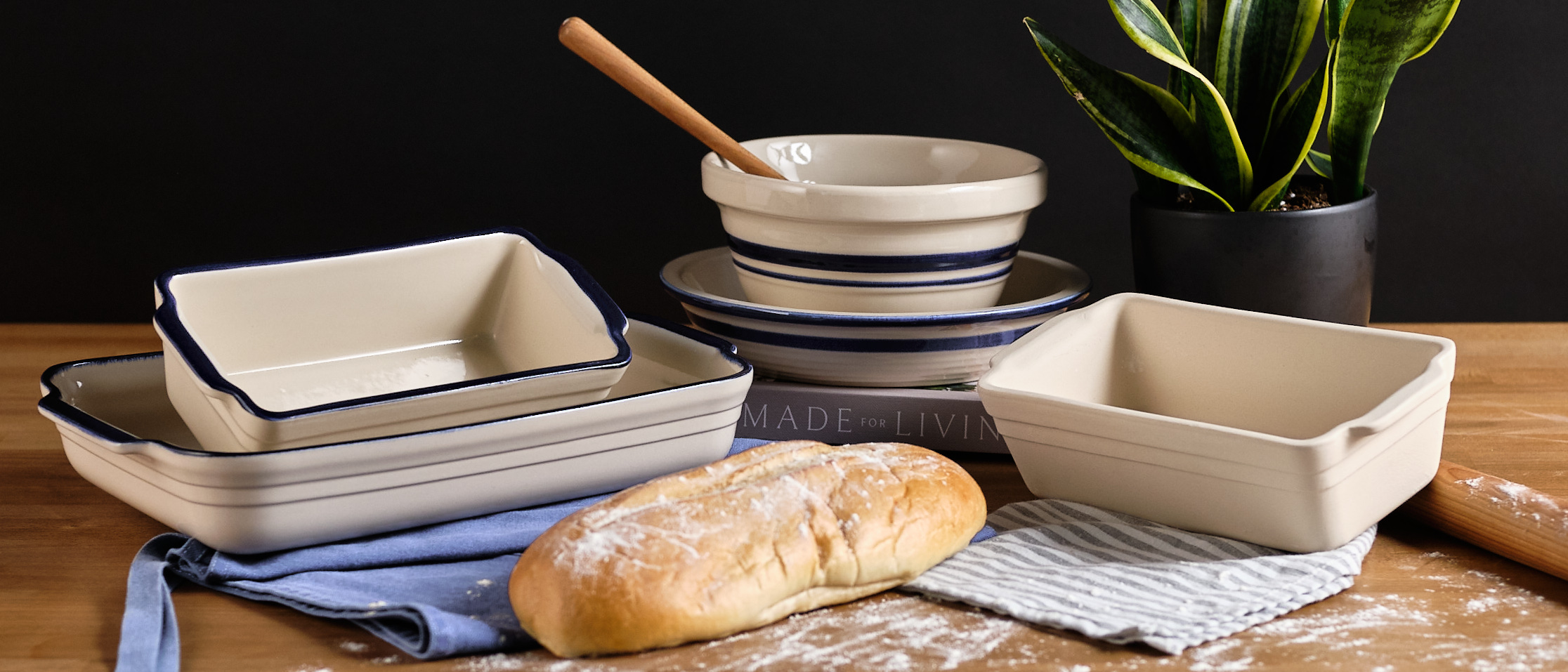 Ohio Stoneware Dominion Loaf Pan