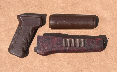 East German Hand Guard Set with Bakelite Lower