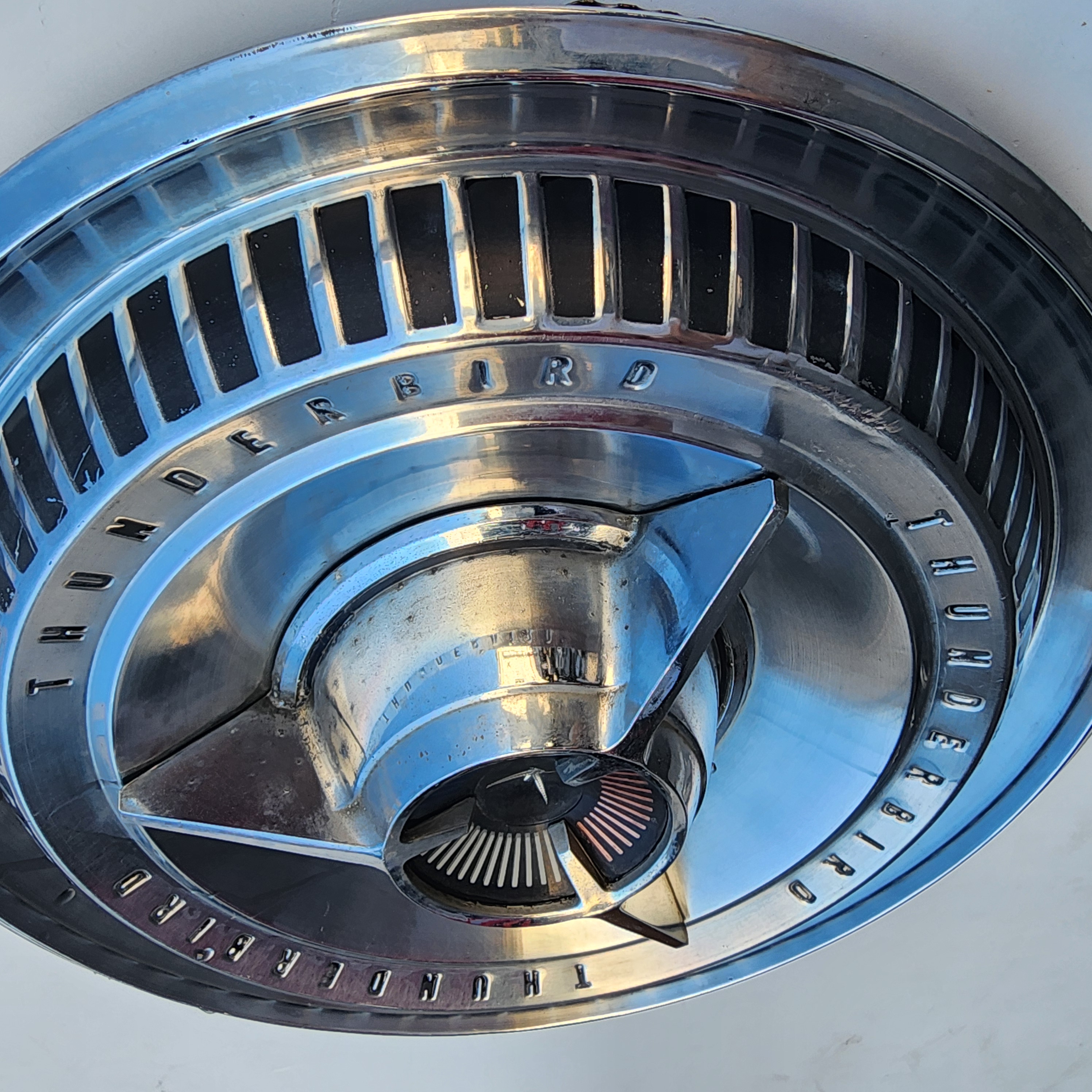 '65 Thunderbird 15" Spinner Hubcap Used Hubcaps Used Wheel Covers Hub