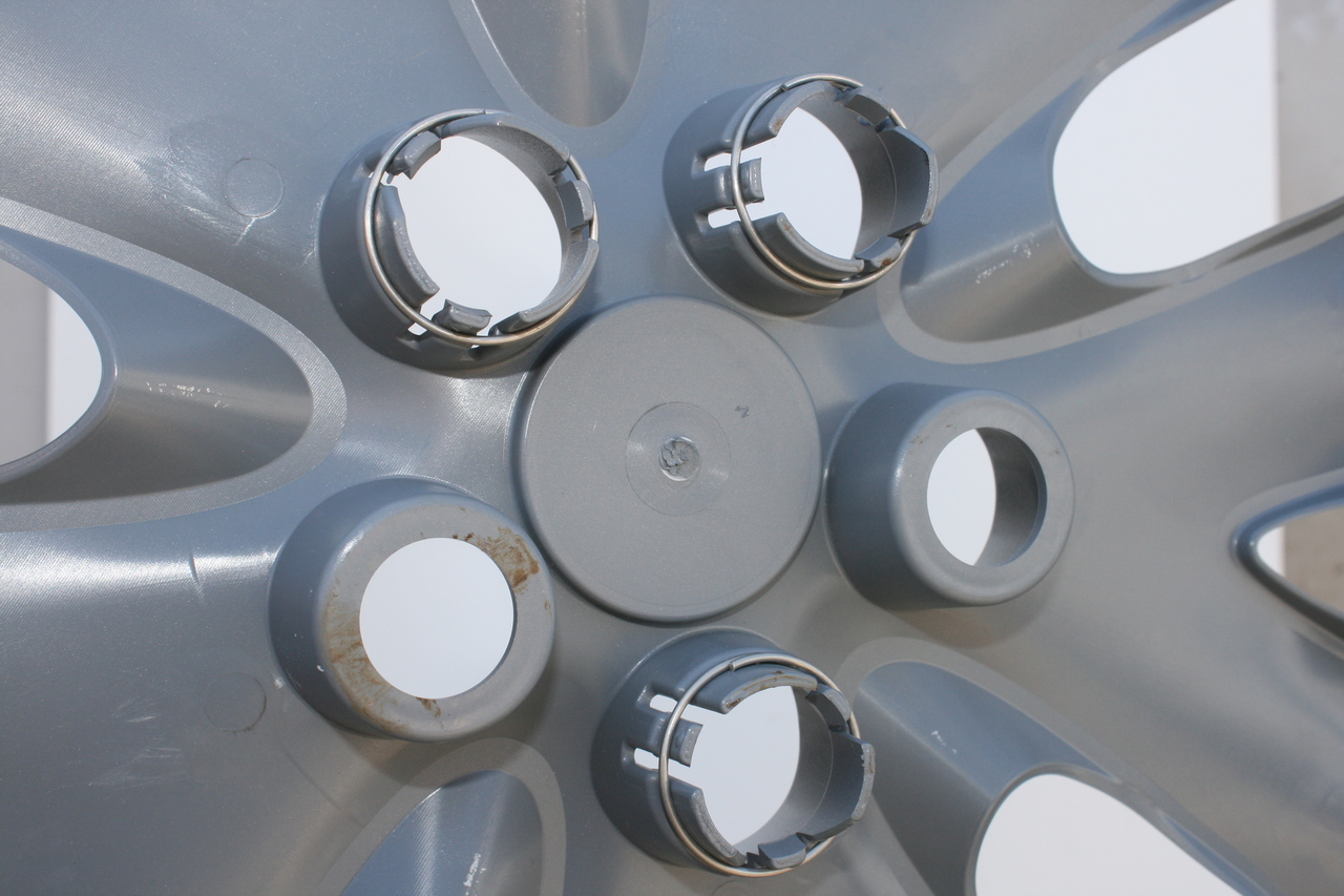 13' 14' Fusion Hubcaps 16 inch Silver Fusion Wheel Cover Direct